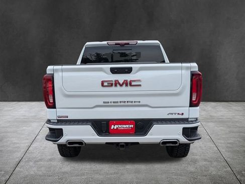 Used 2024 GMC Sierra 1500 AT4 w/ Technology Package AWD/4WD image 5