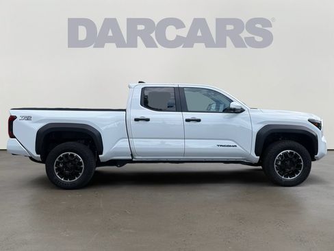 Used 2026 Toyota Tacoma TRD Off-Road w/ TRD Off Road Premium Package AWD/4WD image 8