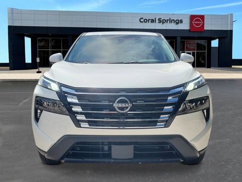 New 2026 Nissan Rogue SV image 8