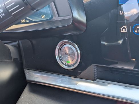 Used 2023 Chevrolet Corvette Stingray Preferred Cpe w/ Battery Protection Package RWD image 28