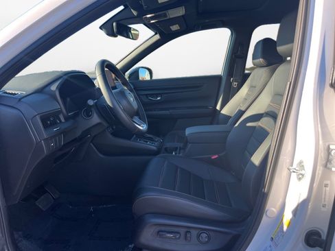 Certified 2026 Honda CR-V Sport-L image 9