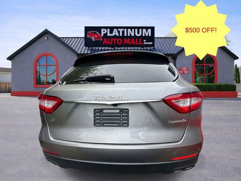 Used 2018 Maserati Levante AWD/4WD image 5