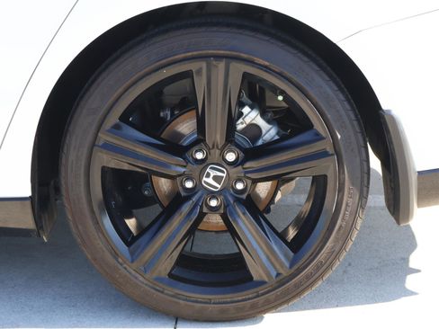 Used 2025 Honda Accord Sport image 8