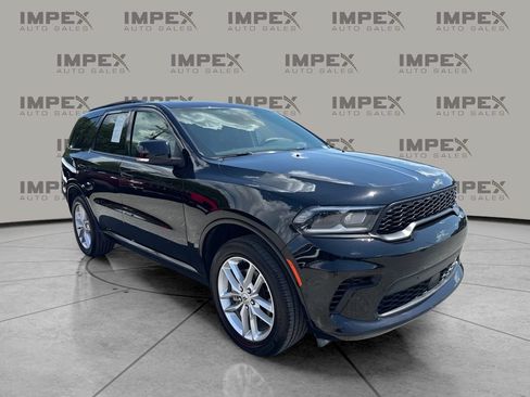 Used 2025 Dodge Durango GT AWD/4WD image 7