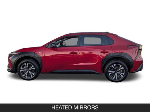 Used 2024 Subaru Solterra Premium image 5