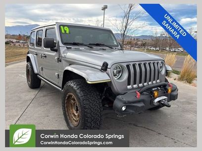 Used 2019 Jeep Wrangler Unlimited Sahara w/ Uconnect 4C Nav & Sound Group