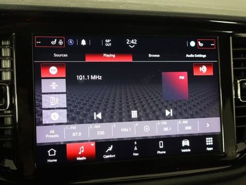 Used 2022 Dodge Durango R/T w/ Blacktop Package AWD/4WD image 31