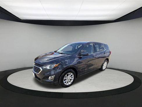 Used 2019 Chevrolet Equinox LT FWD image 3