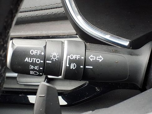 Used 2022 Acura MDX SH-AWD w/ Advance Package image 23