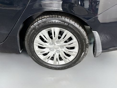Used 2019 Honda Civic LX image 36