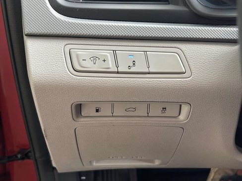 Used 2018 Hyundai Sonata SE FWD image 18