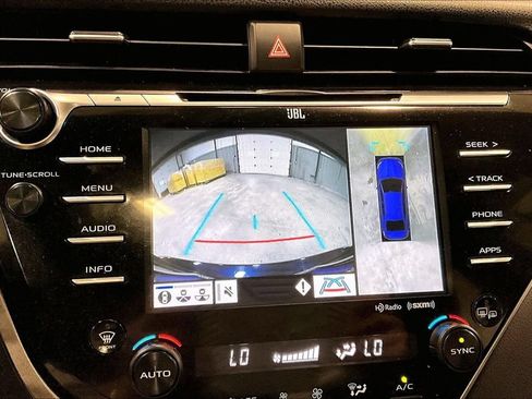 Used 2018 Toyota Camry XLE w/ Audio Package FWD image 14