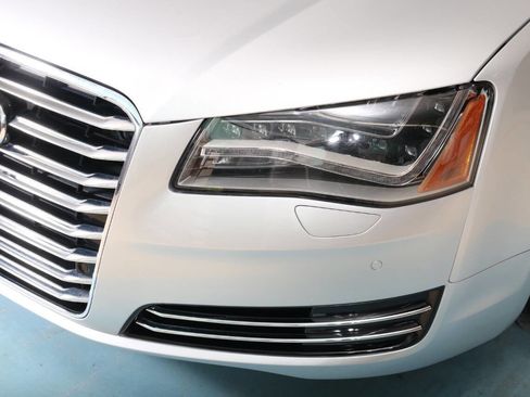 Used 2013 Audi A8 L 4.0T w/ Comfort Pkg image 11