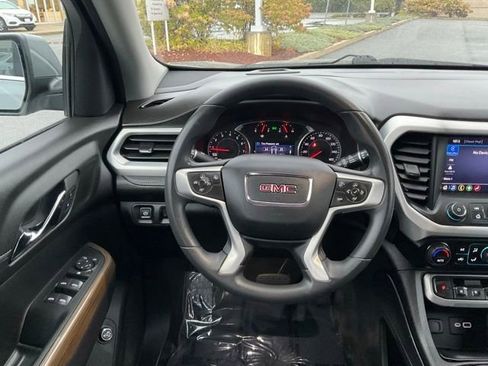 Used 2023 GMC Acadia SLE w/ Driver Convenience Package AWD/4WD image 19