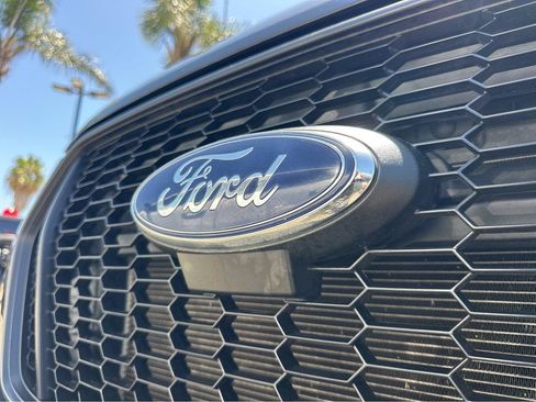 Used 2023 Ford Transit 250 148 High Roof Extended w/ Load Area Protection Package RWD image 39