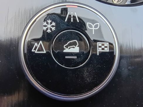 New 2026 Nissan Rogue SV AWD/4WD image 22