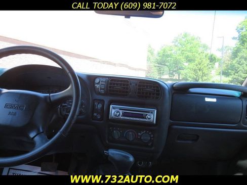 Used 2001 GMC Jimmy SLT AWD/4WD image 30
