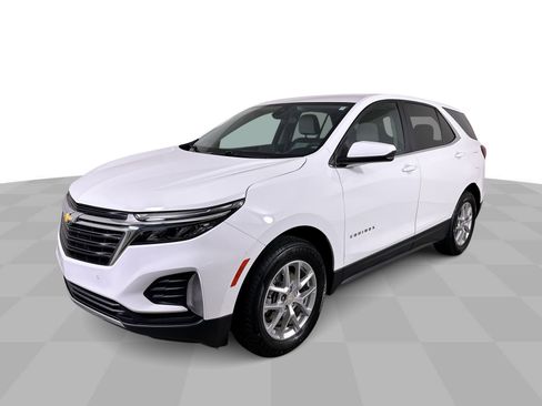 Used 2023 Chevrolet Equinox LT image 37