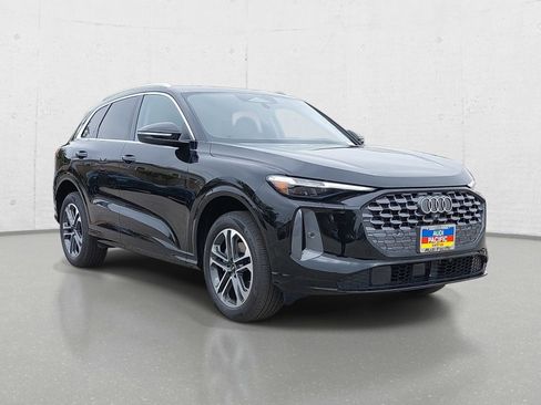 New 2026 Audi Q5 Premium Plus AWD/4WD image 3