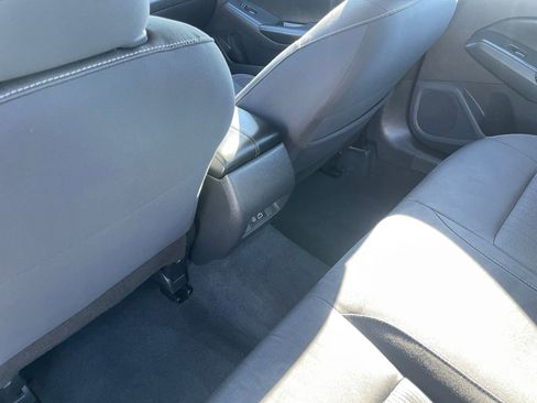 Used 2025 Nissan Altima 2.5 SV image 24