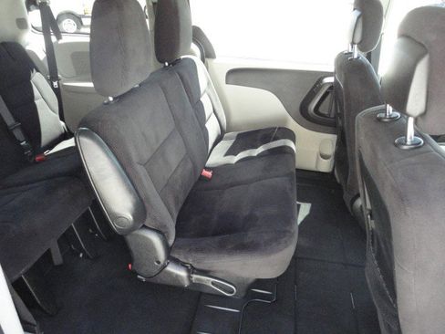 Used 2017 Dodge Grand Caravan SE w/ Power Window Group image 14