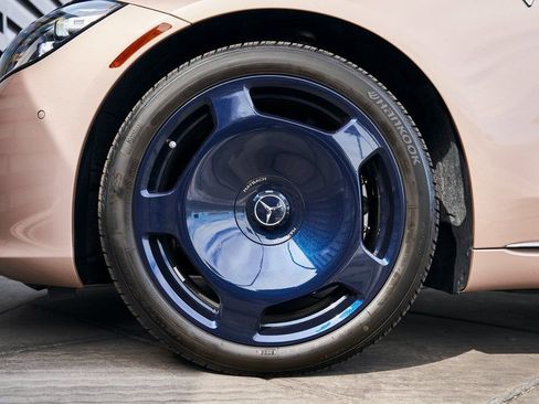 Used 2023 Mercedes-Benz Maybach S 680 4MATIC image 3