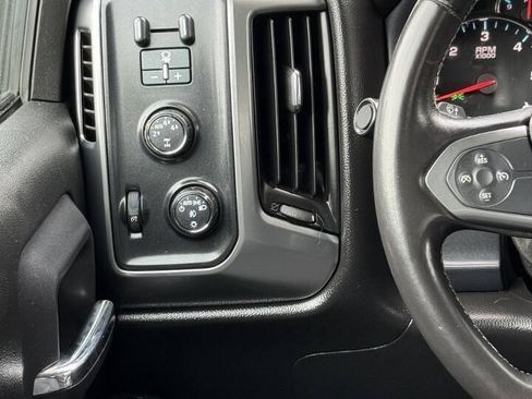 Used 2015 Chevrolet Silverado 1500 LT AWD/4WD image 14
