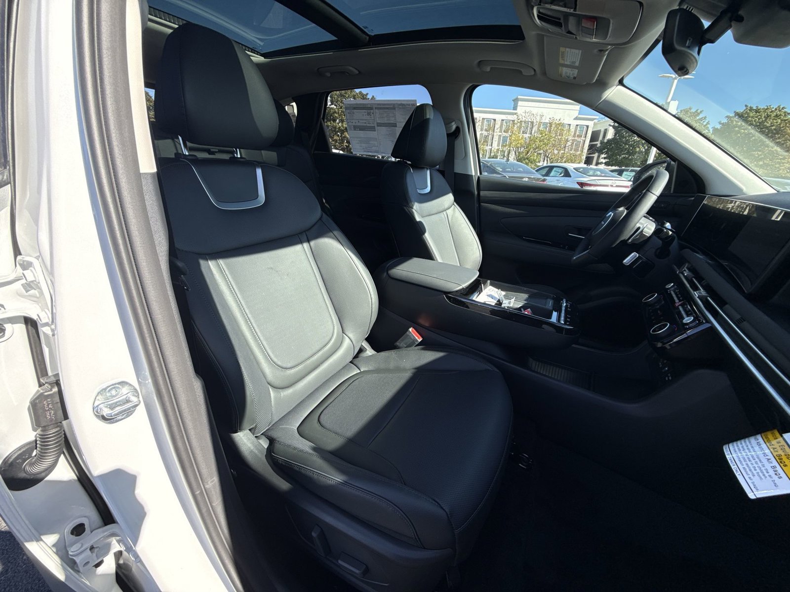 New 2026 Hyundai Tucson Limited w/ Tow & Go Package AWD/4WD image 28