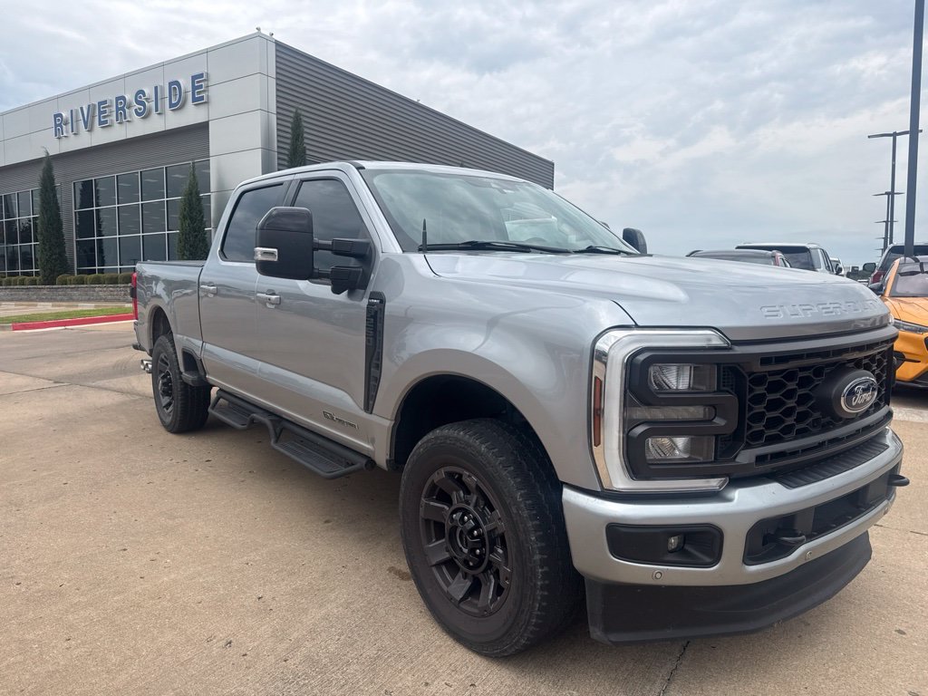 Used 2024 Ford F250 Lariat w/ Lariat Ultimate Package AWD/4WD image 1