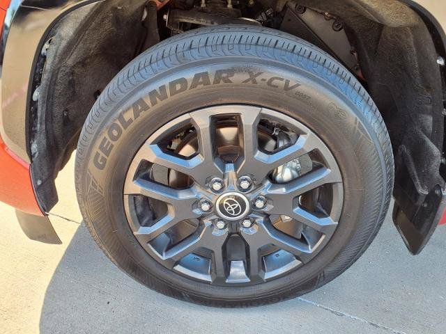 Used 2023 Toyota Sequoia Platinum AWD/4WD image 22