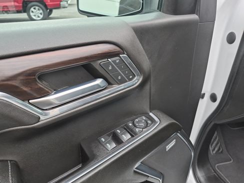Used 2023 GMC Sierra 1500 SLT w/ SLT Convenience Package AWD/4WD image 13