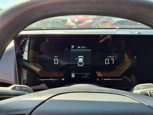 Used 2025 Kia K4 LXS image 16