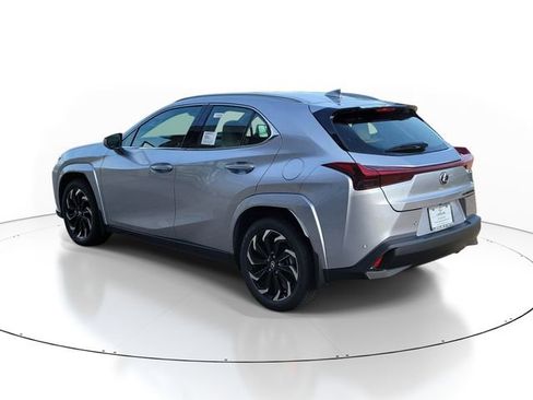 New 2026 Lexus UX 300h AWD image 3