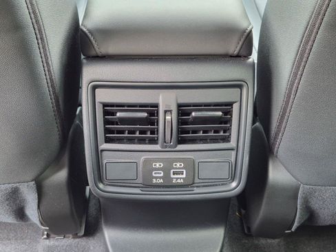Certified 2026 Subaru Outback Premium AWD/4WD image 31