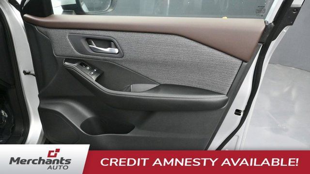 Used 2022 Nissan Rogue SV AWD/4WD image 10