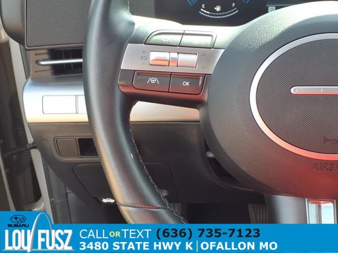 Used 2025 Hyundai Kona SEL FWD image 17