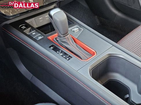 New 2025 Nissan Kicks SR image 18