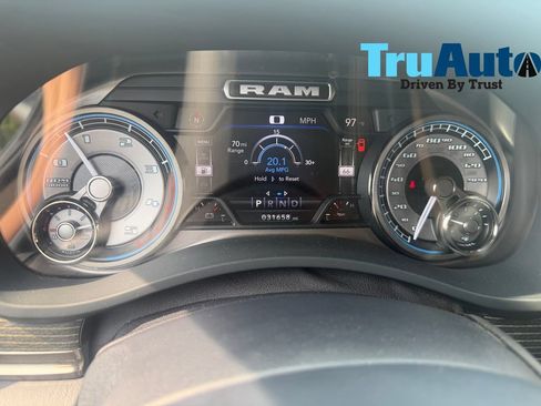 Used 2022 RAM 2500 Limited w/ Safety Group AWD/4WD image 4