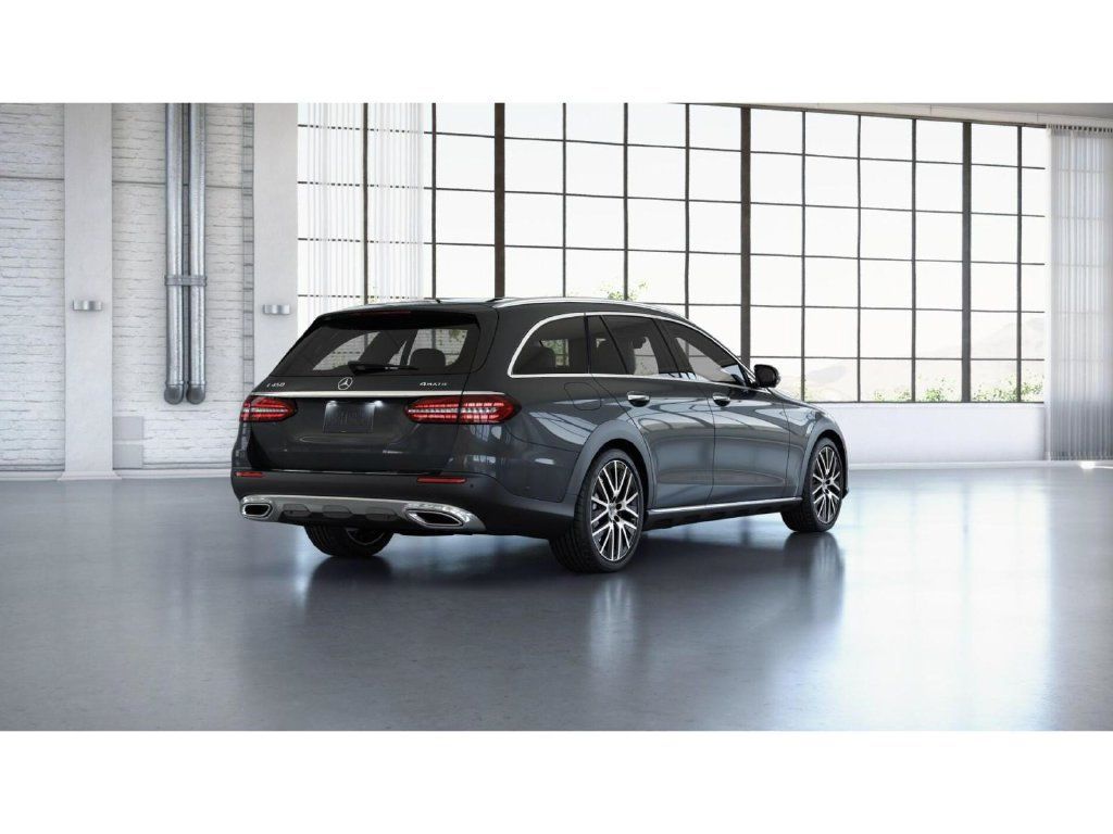 Used 2023 Mercedes-Benz E 450 4MATIC All-Terrain Wagon image 23