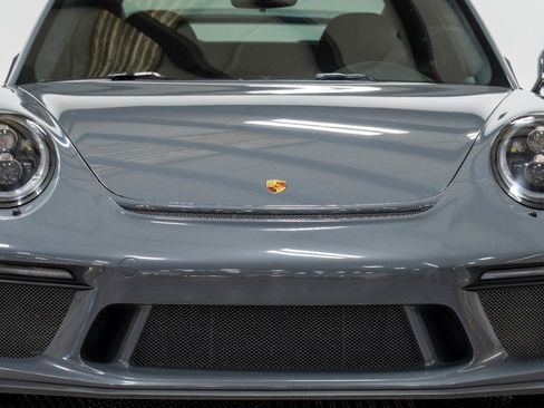 Used 2018 Porsche 911 GT3 RWD image 7