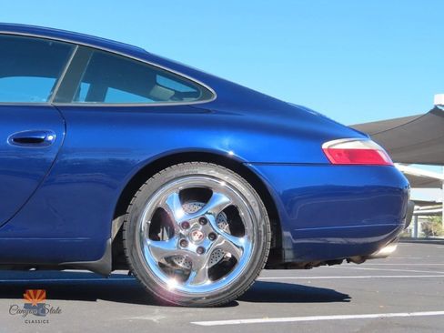 Used 2001 Porsche 911 Carrera image 19