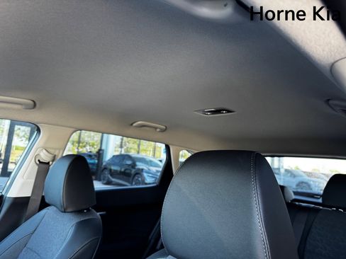 New 2026 Kia Seltos S image 18