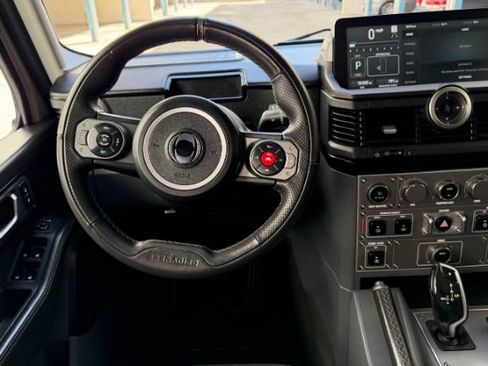 Used 2024 INEOS Grenadier image 13