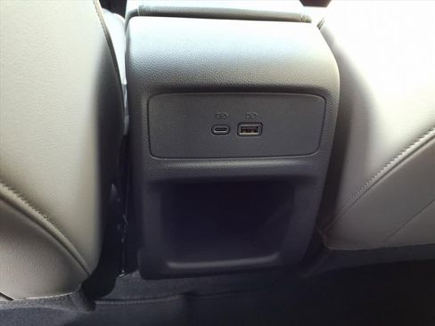 Certified 2024 Buick Envista Avenir image 11