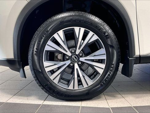 Used 2023 Nissan Rogue SV w/ SV Premium B Package AWD/4WD image 7
