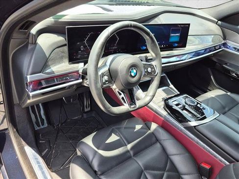 Used 2023 BMW 740i RWD image 4