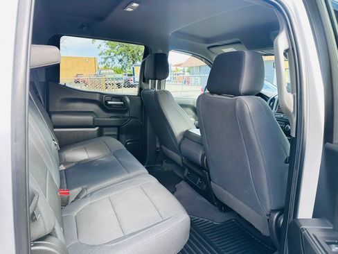 Used 2020 Chevrolet Silverado 1500 Custom Trail Boss w/ Custom Convenience Package AWD/4WD image 17