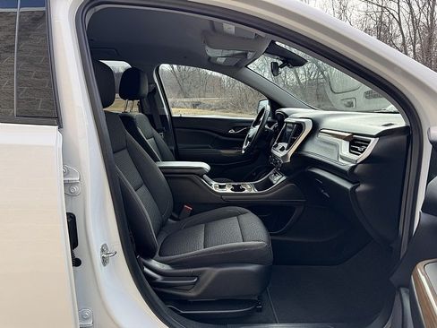 Used 2023 GMC Acadia SLE w/ Driver Convenience Package AWD/4WD image 5