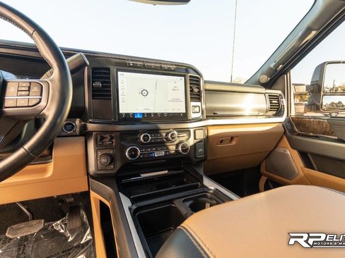 Used 2023 Ford F450 Lariat w/ FX4 Off-Road Package image 52