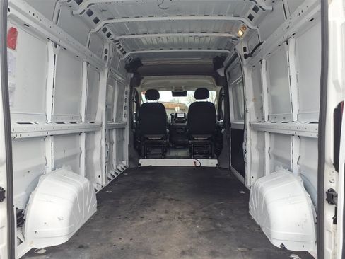 Used 2023 RAM ProMaster 2500 image 8